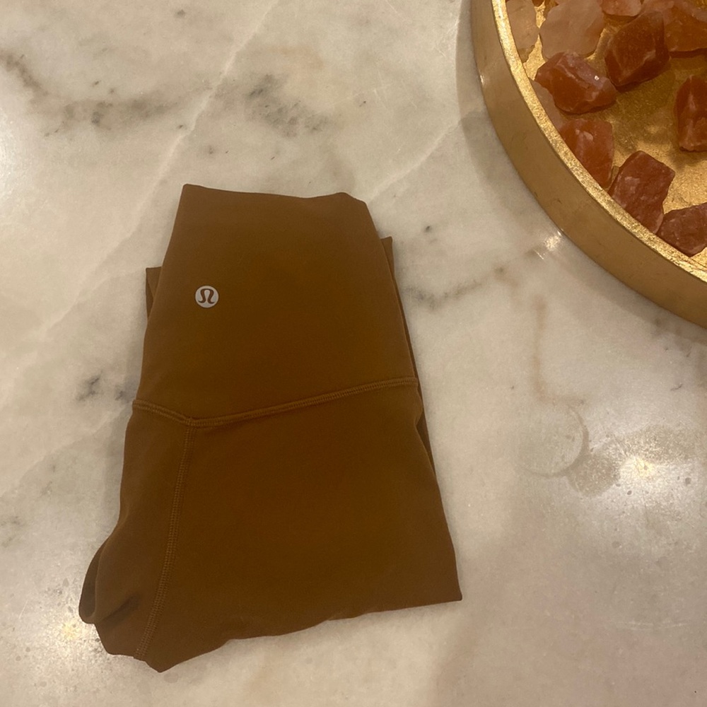 Lululemon copper leggings in size 2, great condition!! Perfect for fall season!